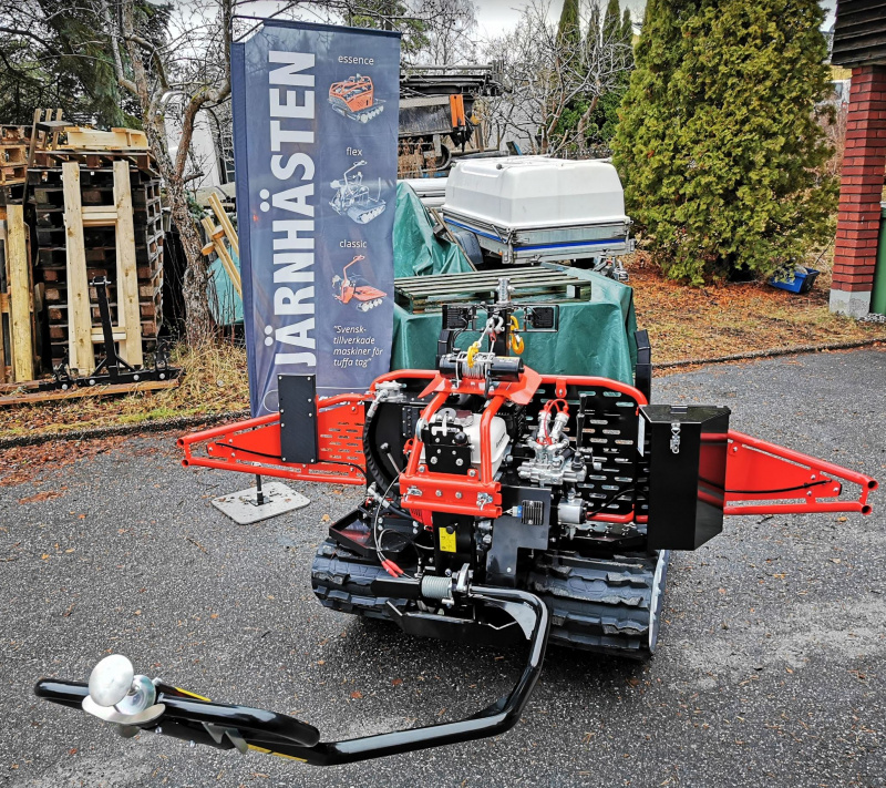 J�rnh�sten IH2090 Flex 2 Skog